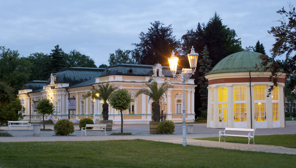 Dr. Adler Spa & Kurhotel Františkovy Lázně المظهر الخارجي الصورة