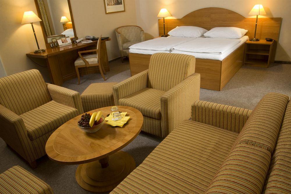 Dr. Adler Spa & Kurhotel Františkovy Lázně المظهر الخارجي الصورة